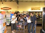 スーパーマーケットの中で