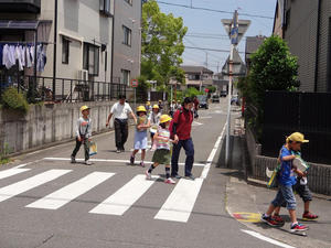 02.jpg