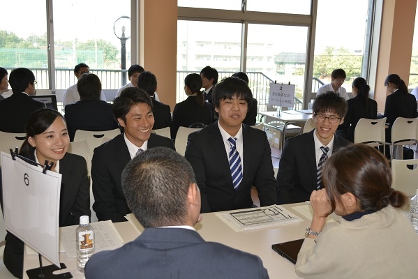 20170914求人説明会が行われました3.JPG