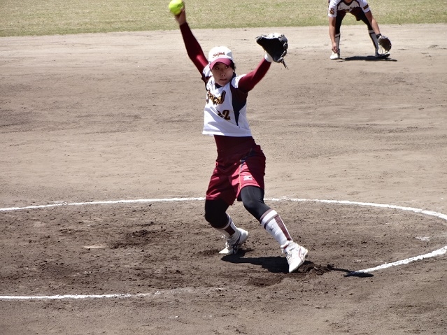 20170505_softball_game_resize2.jpg