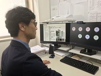 03_山田 リハ学部長説明.jpg