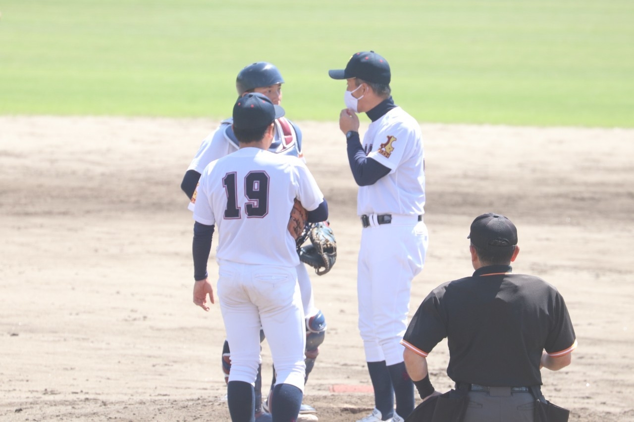横井監督、新美、山本(將).jpeg