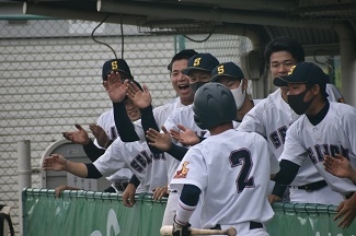 6得点時ベンチ.jpg