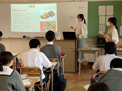 ベトナム語授業1 400.jpg