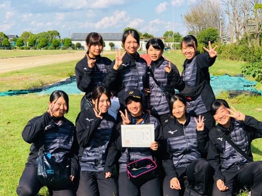 20181020_womenstennis.jpg
