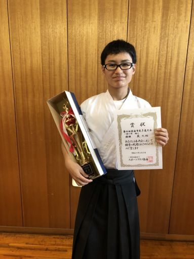 東海弓道個人優勝_1806_512.jpg