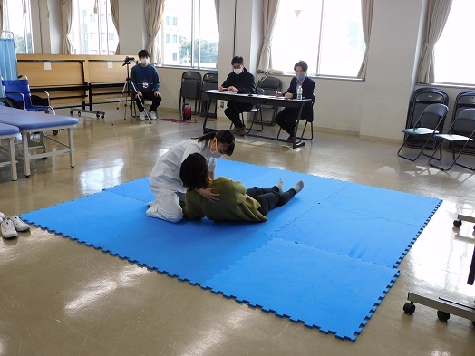 ４．試験.JPG