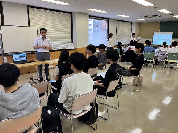 丸の内キャンパスの様子.jpg