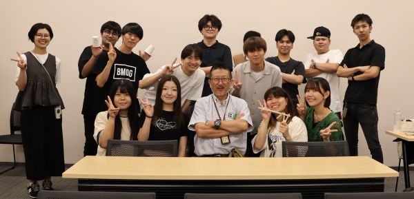 08 集合写真.jpg
