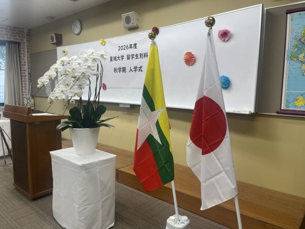 別科入学式①.jpg