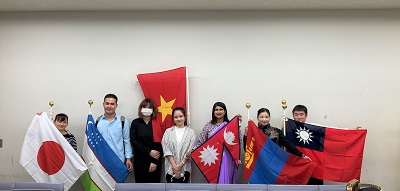 異文化発表会(8) 集合写真400.jpg